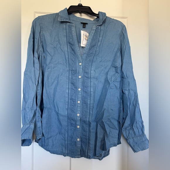 TORRID | Chambray Button Up Shirt 2X 3X - Picture 4 of 7